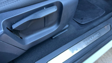 Land Rover Range Rover Evoque 2.0 D165 R-Dynamic 5dr 2WD Diesel Hatchback